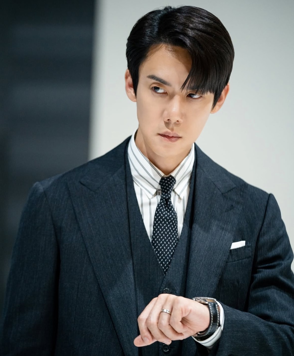 ประวัติ ยูยอนซอก (Yoo Yeonseok) พระเอกมาแรงแห่งวงการ ผู้ครองใจแฟน ๆ ด้วยบทบาทหลากมิติ