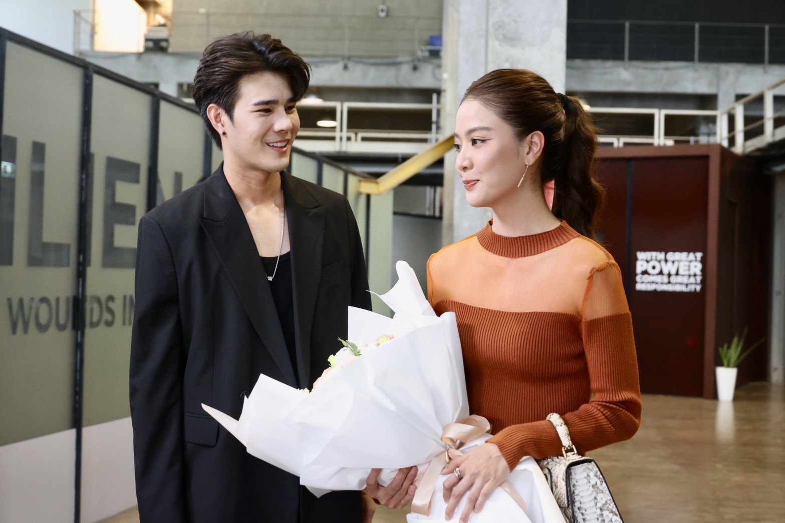 เรื่องย่อ เพลงพยัคฆ์ Twin Swap 
