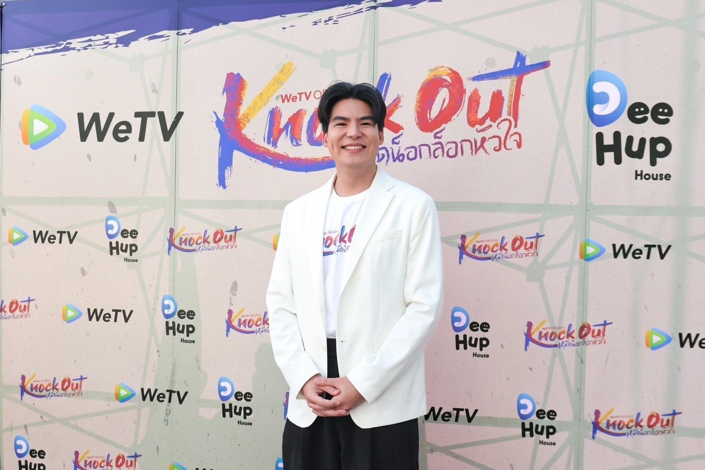 Knock Out หมัดน็อกล็อกหัวใจ