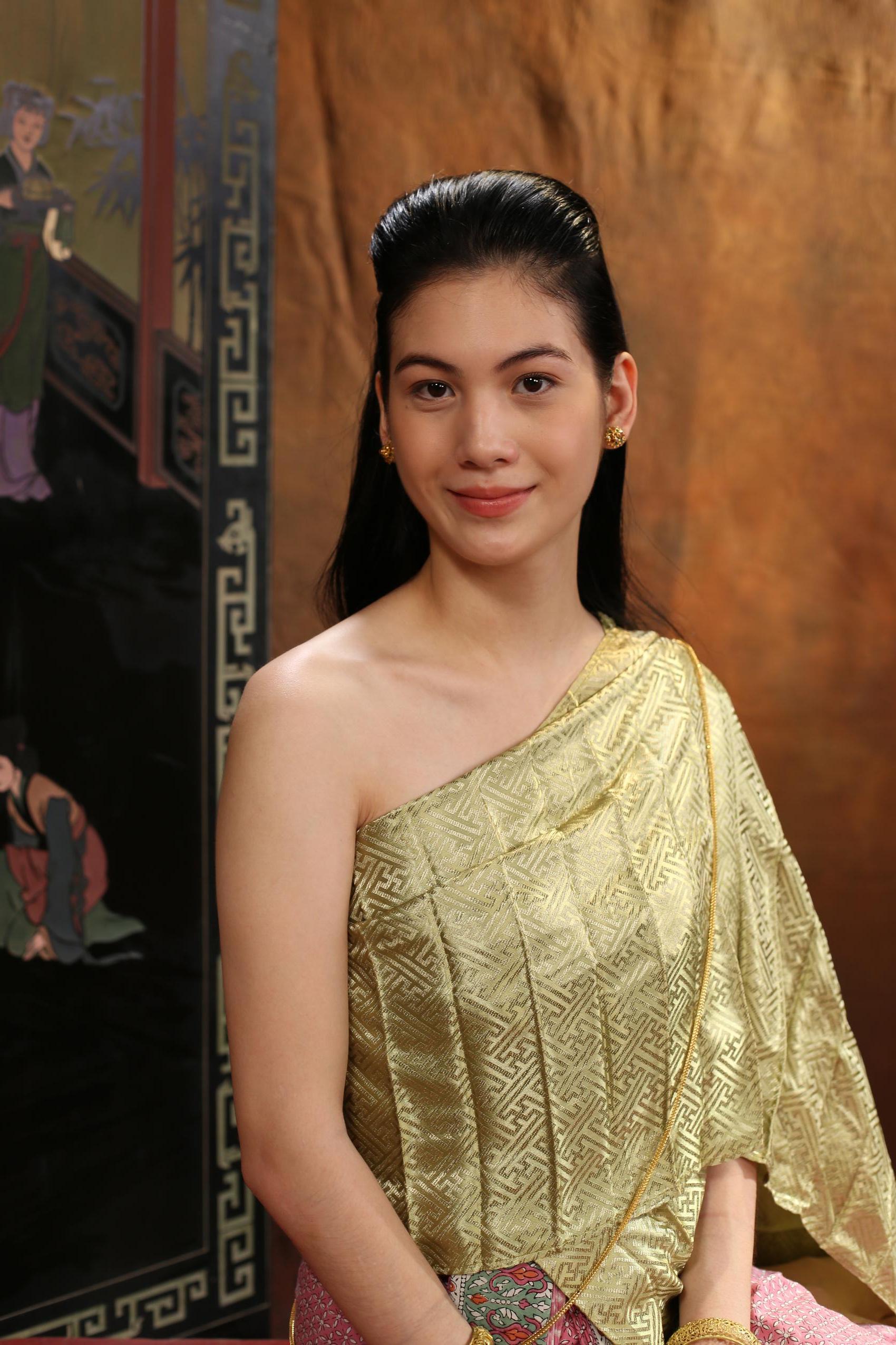 คุณพี่เจ้าขาดิฉันเป็นห่านมิใช่หงส์