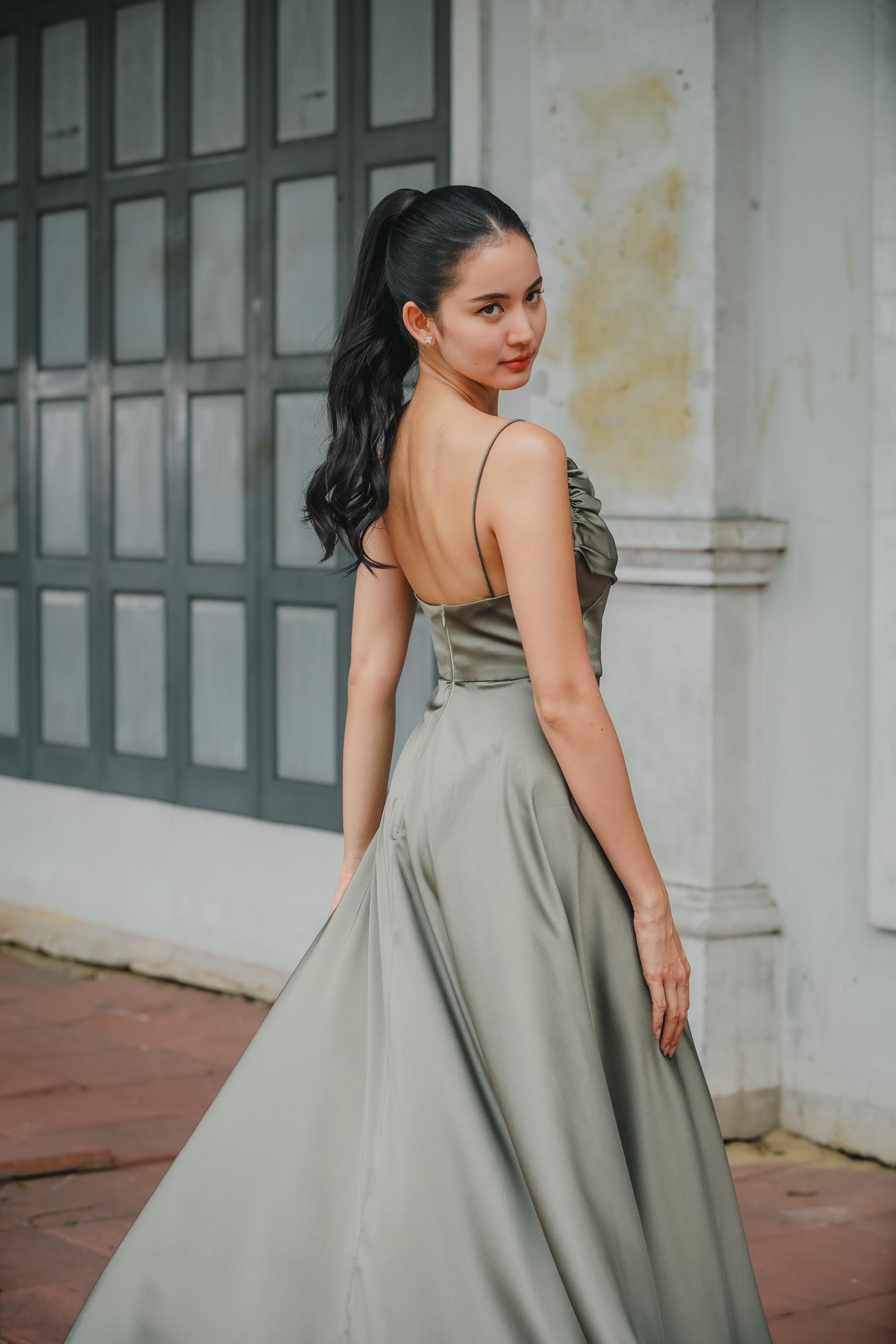 คุณพี่เจ้าขาดิฉันเป็นห่านมิใช่หงส์