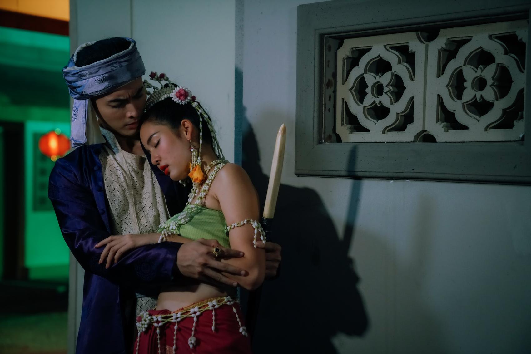 คุณพี่เจ้าขาดิฉันเป็นห่านมิใช่หงส์