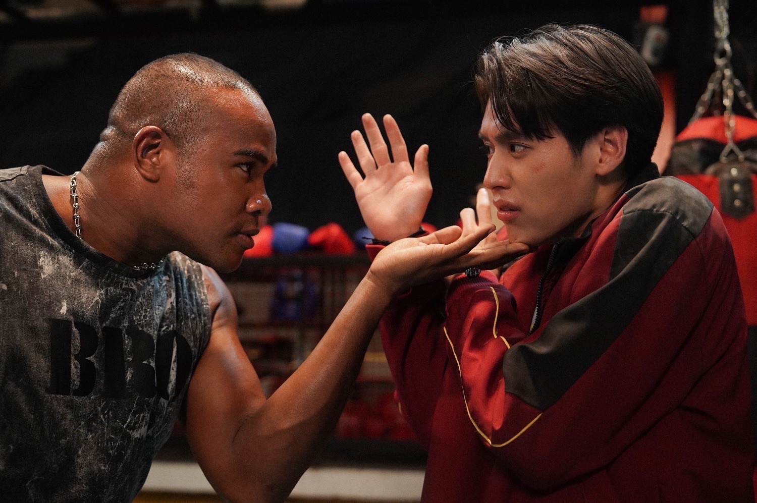 ซองแดงแต่งผี