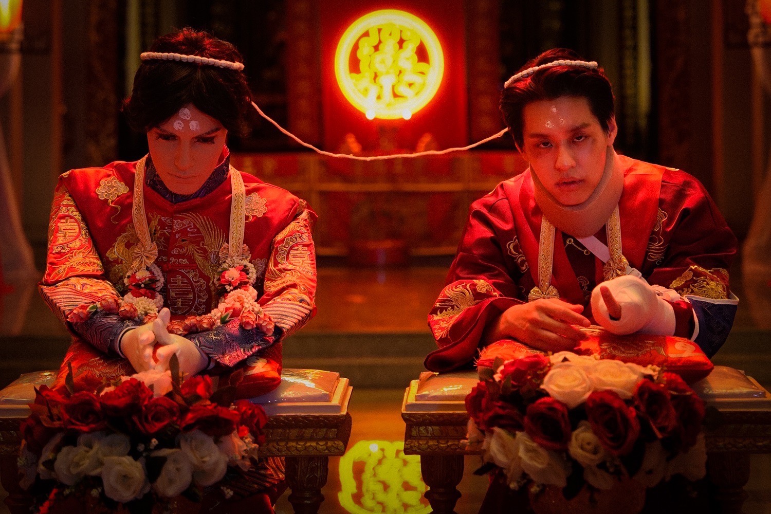 ซองแดงแต่งผี