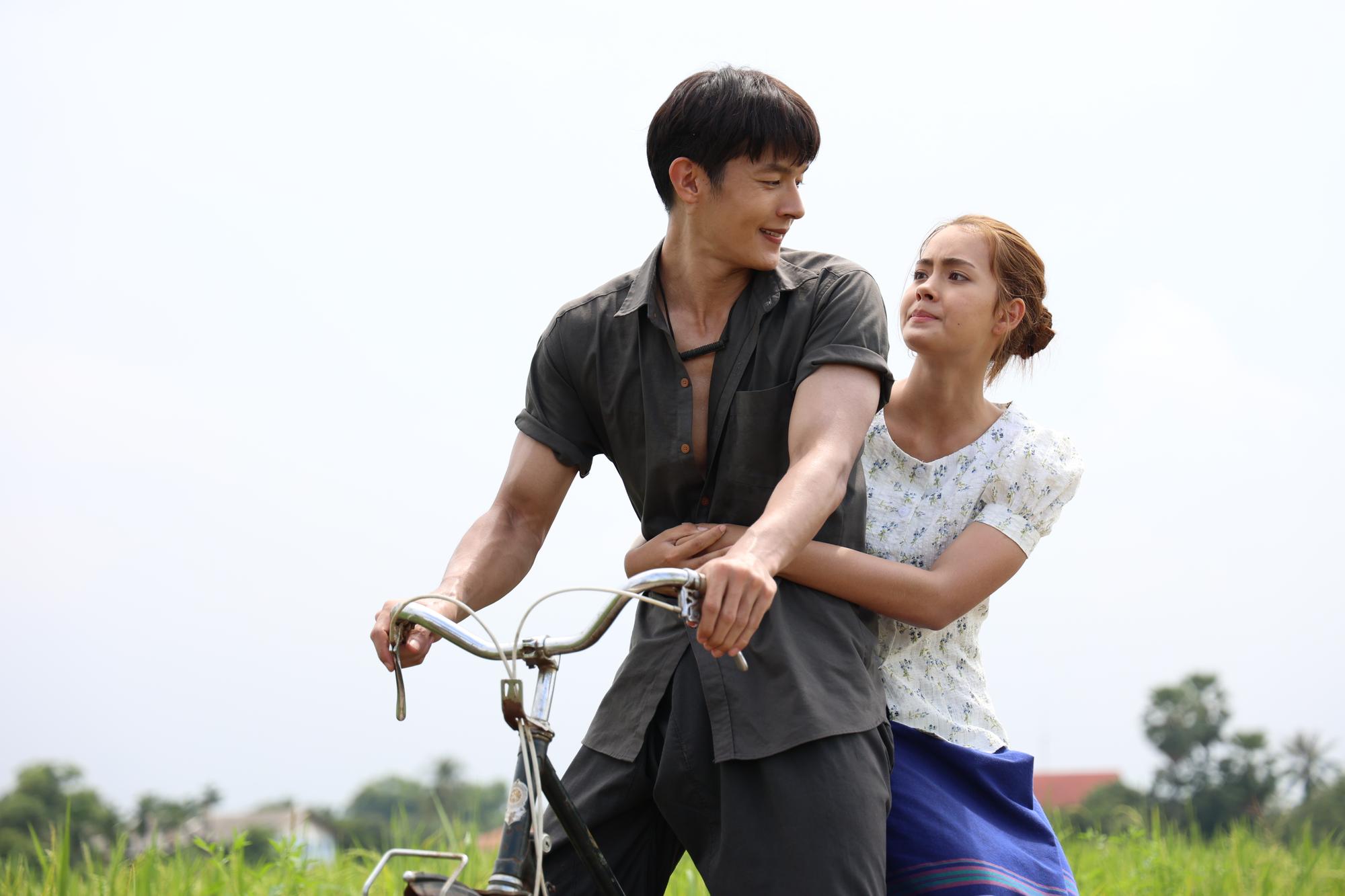 อีบัวกับไอ้ขวัญ