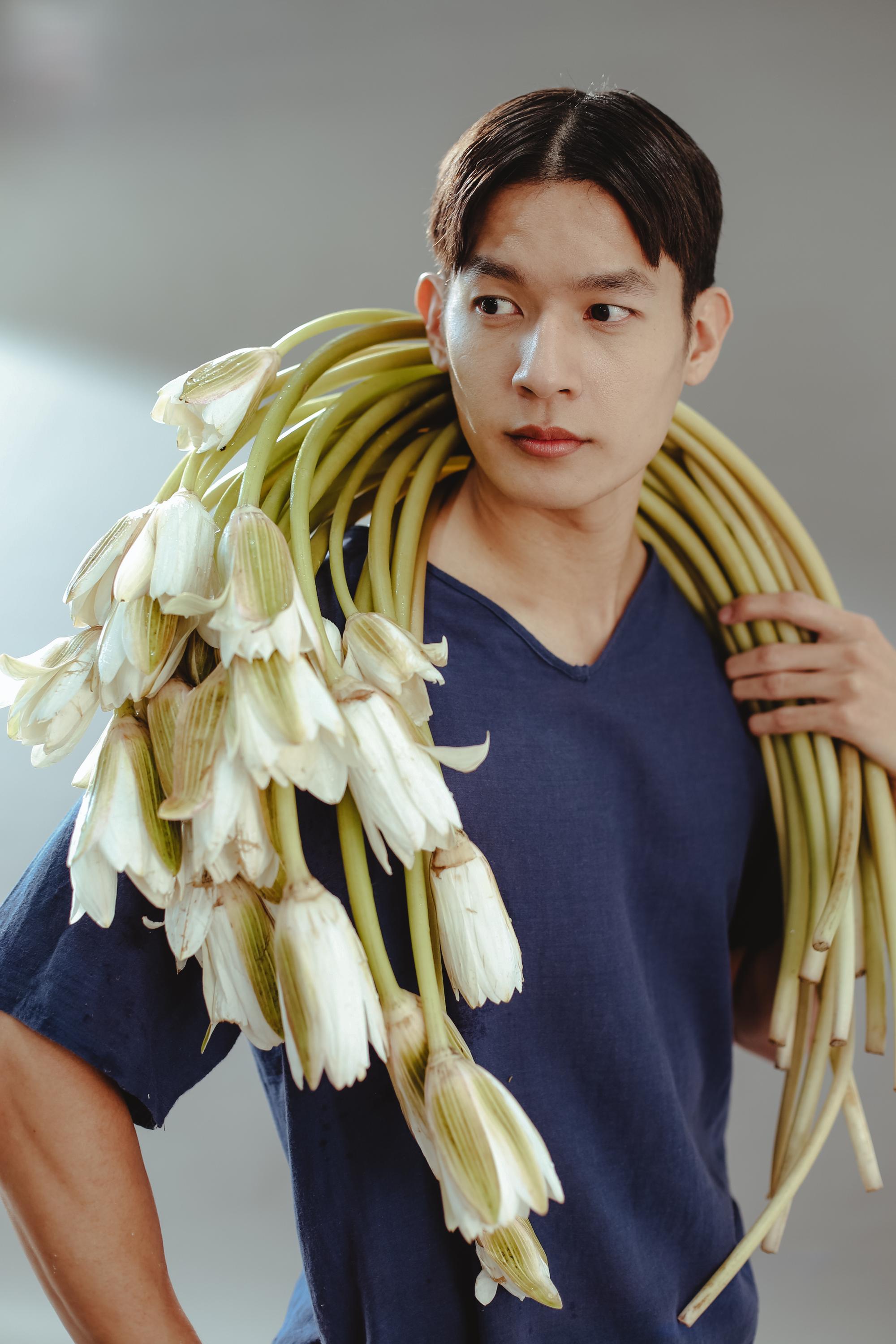 อีบัวกับไอ้ขวัญ