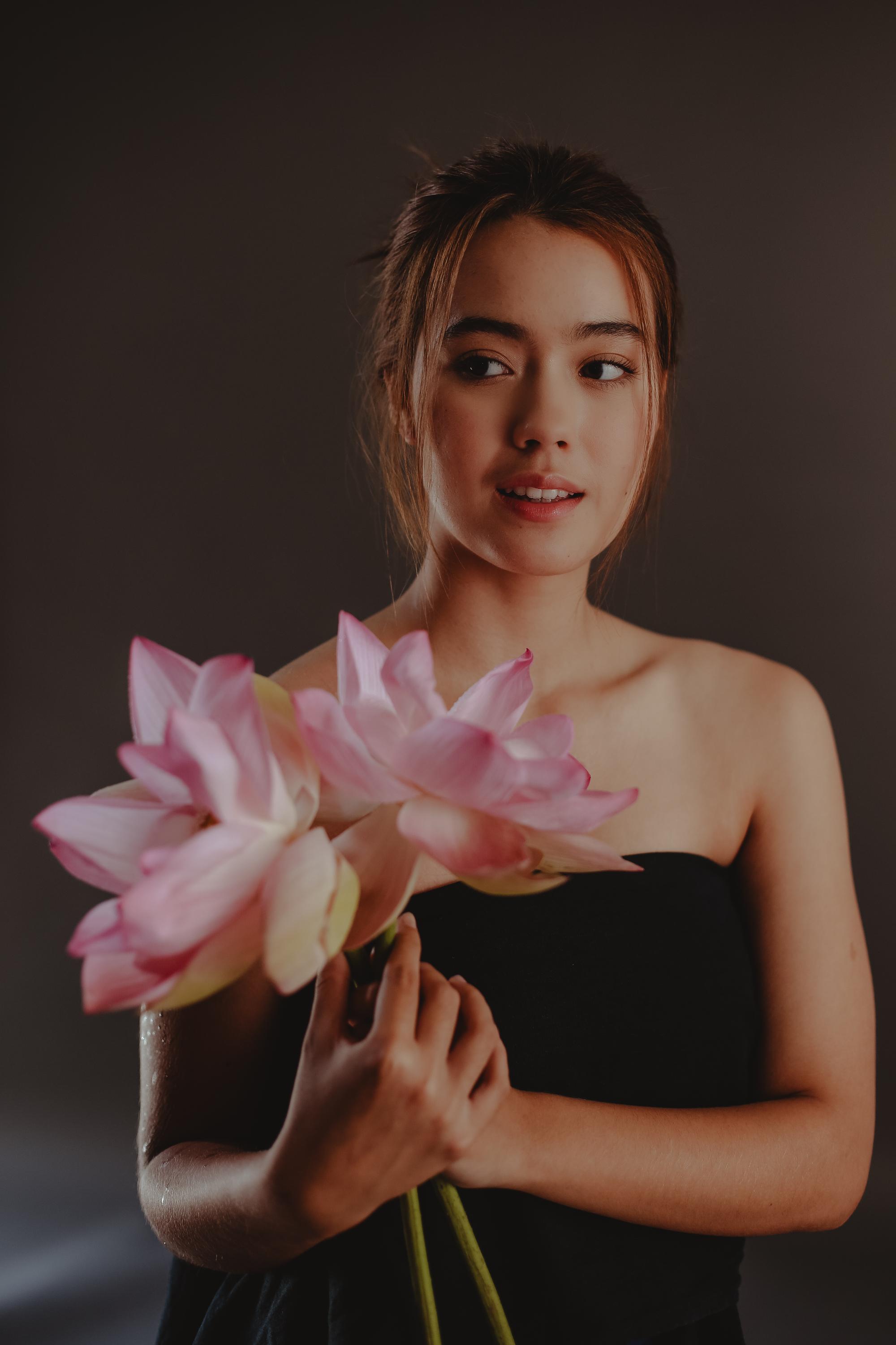 อีบัวกับไอ้ขวัญ