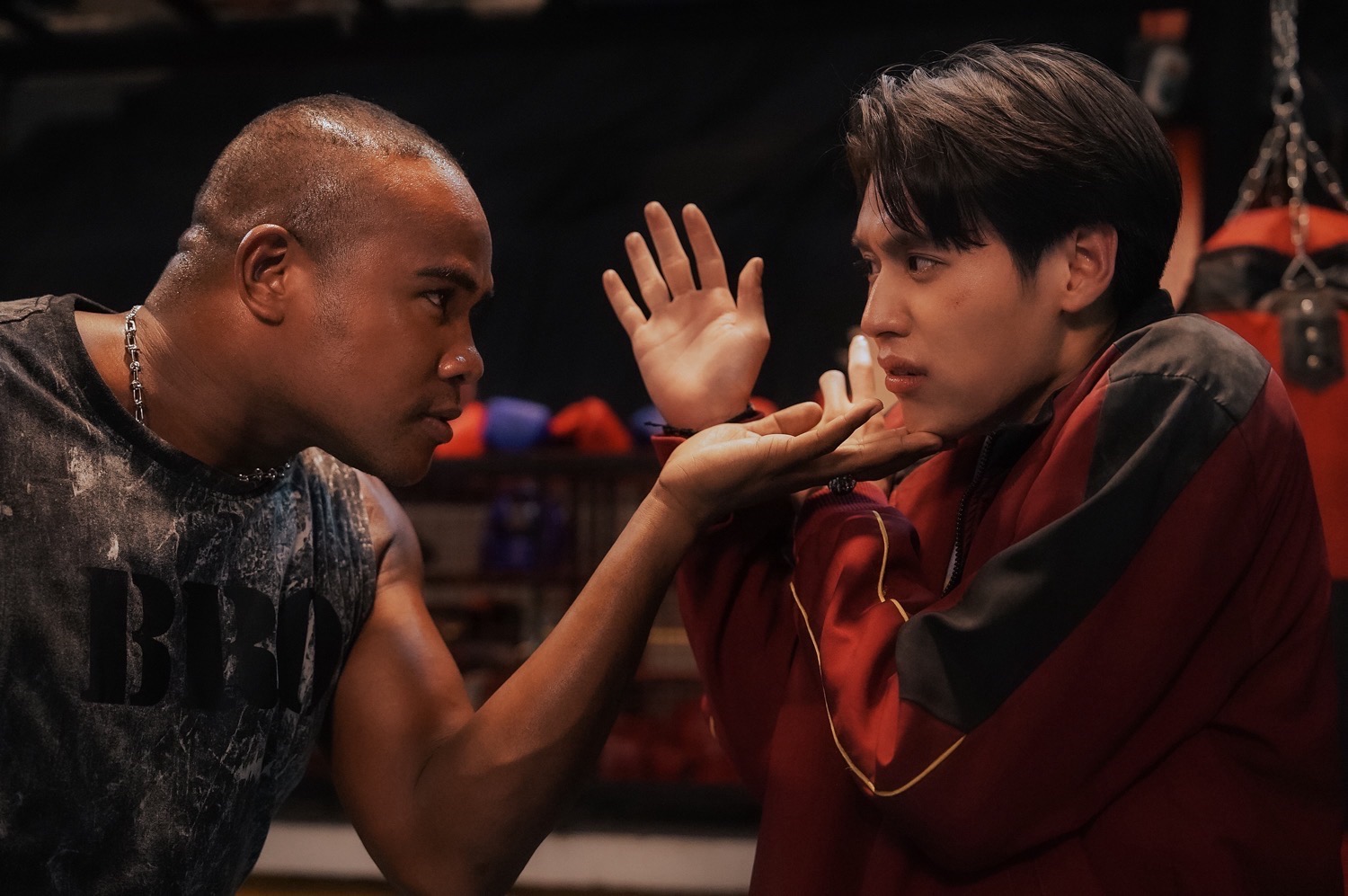 ซองแดงแต่งผี บิวกิ้น