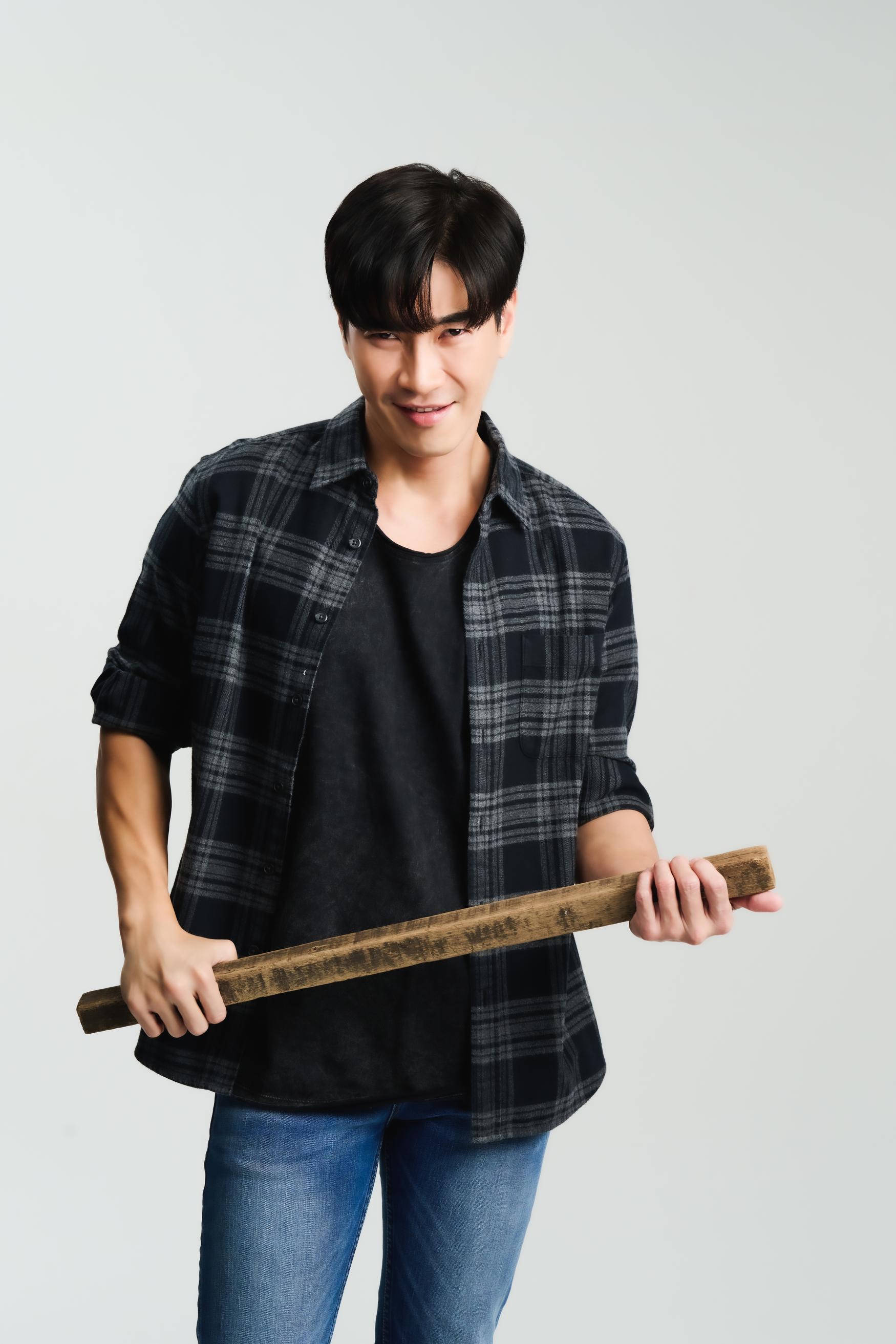 เมื่อตะวันลับฟ้าก็จะเป็นเวลาของดวงดาว 