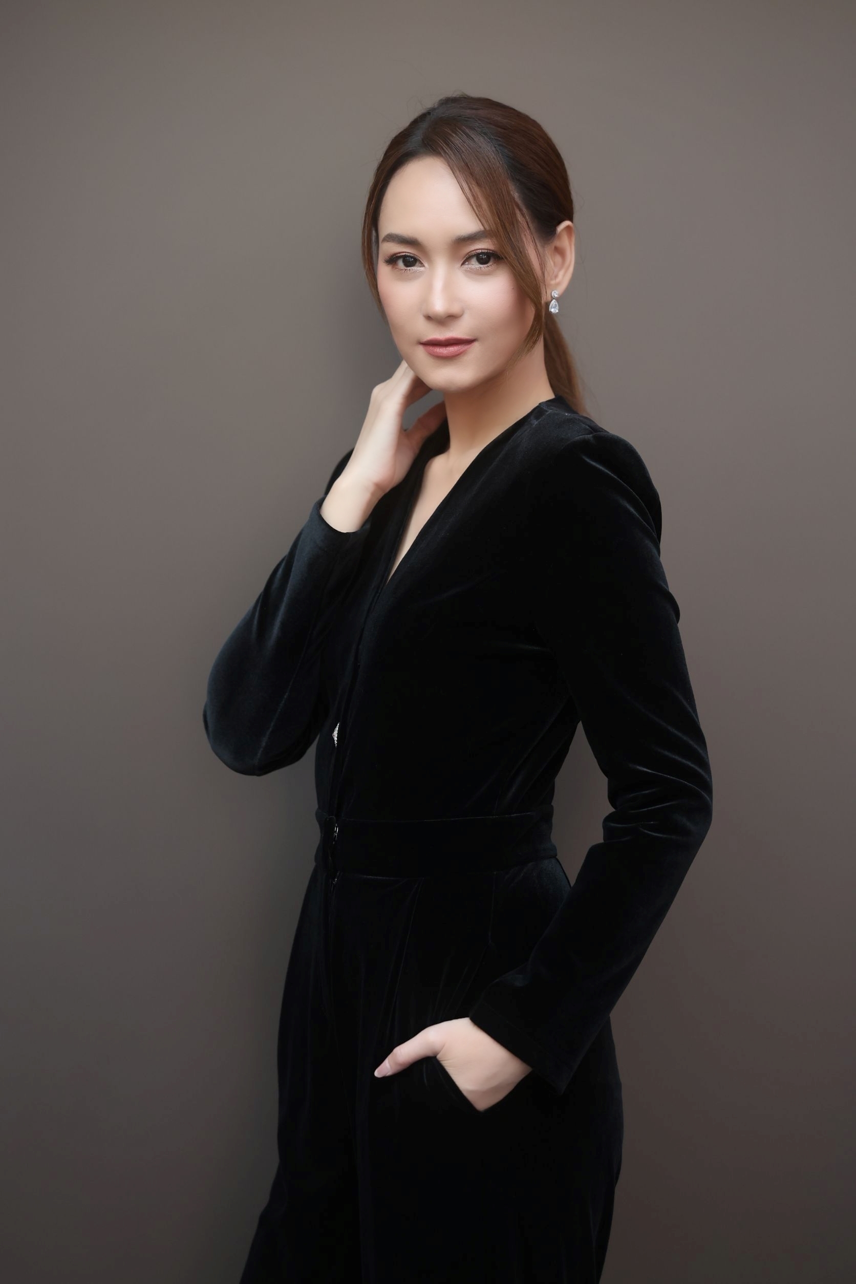 บนพระจันทร์มีกระต่าย  Rabbit on the Moon