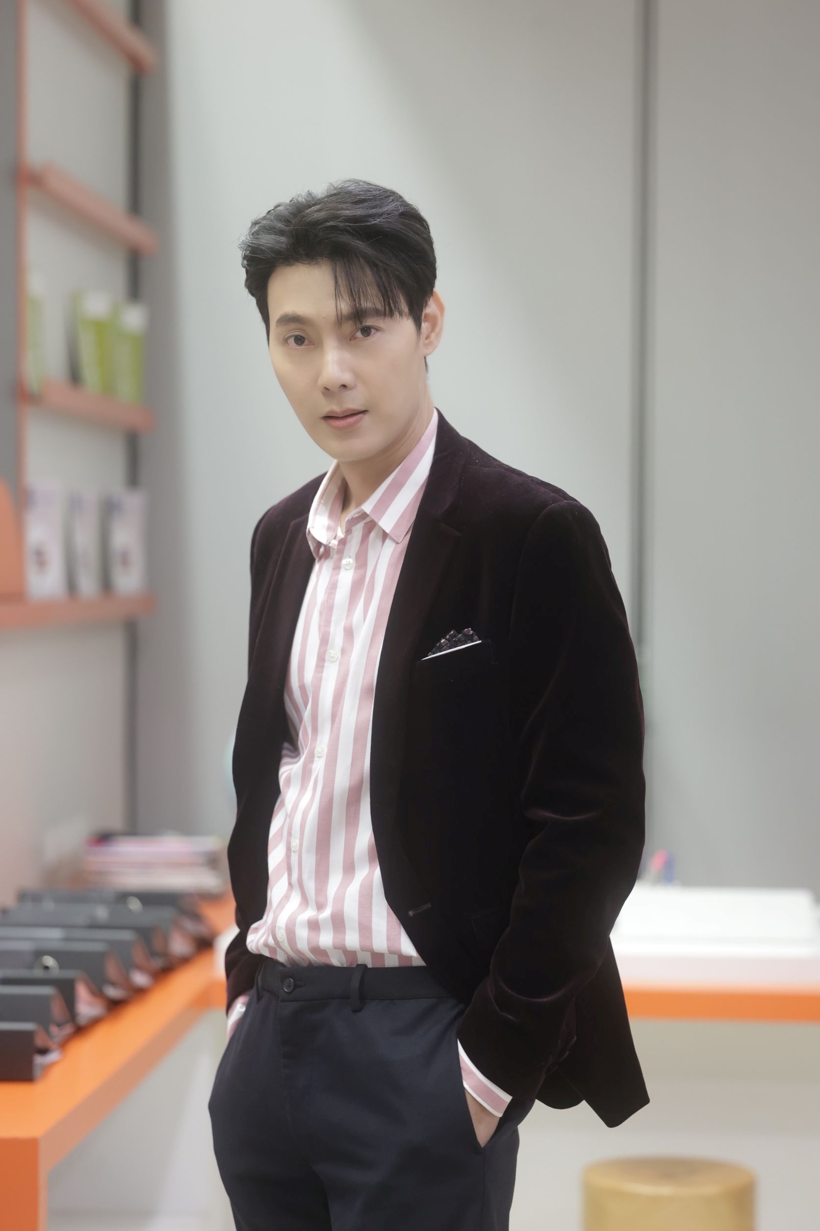 บนพระจันทร์มีกระต่าย  Rabbit on the Moon