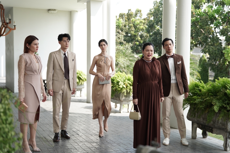 สายรักสายเลือด Game of Succession