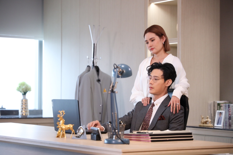 สายรักสายเลือด Game of Succession