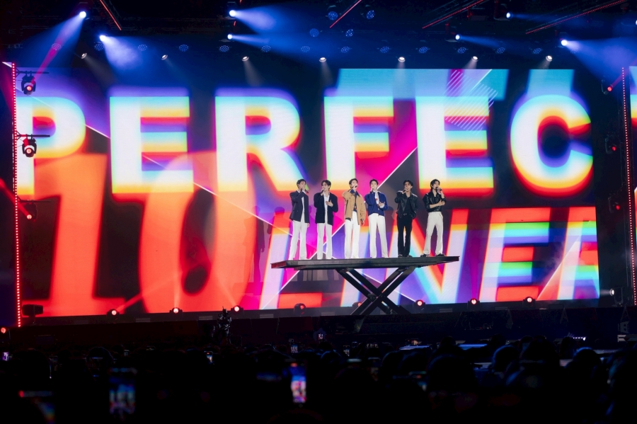 Perfect 10 Liners BYE NIOR FAN PARTY