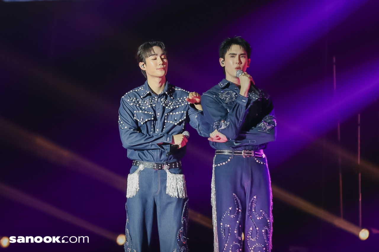 Perfect 10 Liners BYE NIOR FAN PARTY