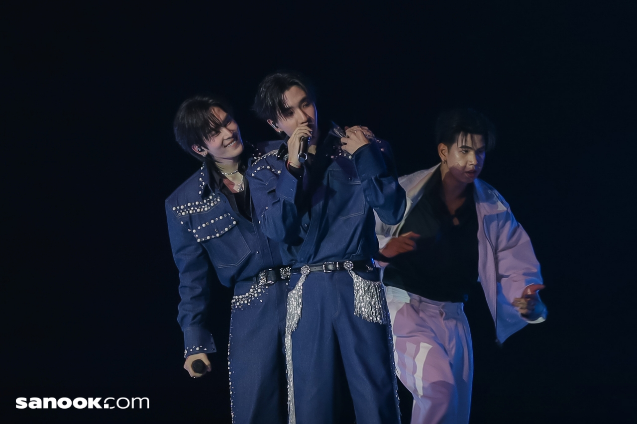 Perfect 10 Liners BYE NIOR FAN PARTY