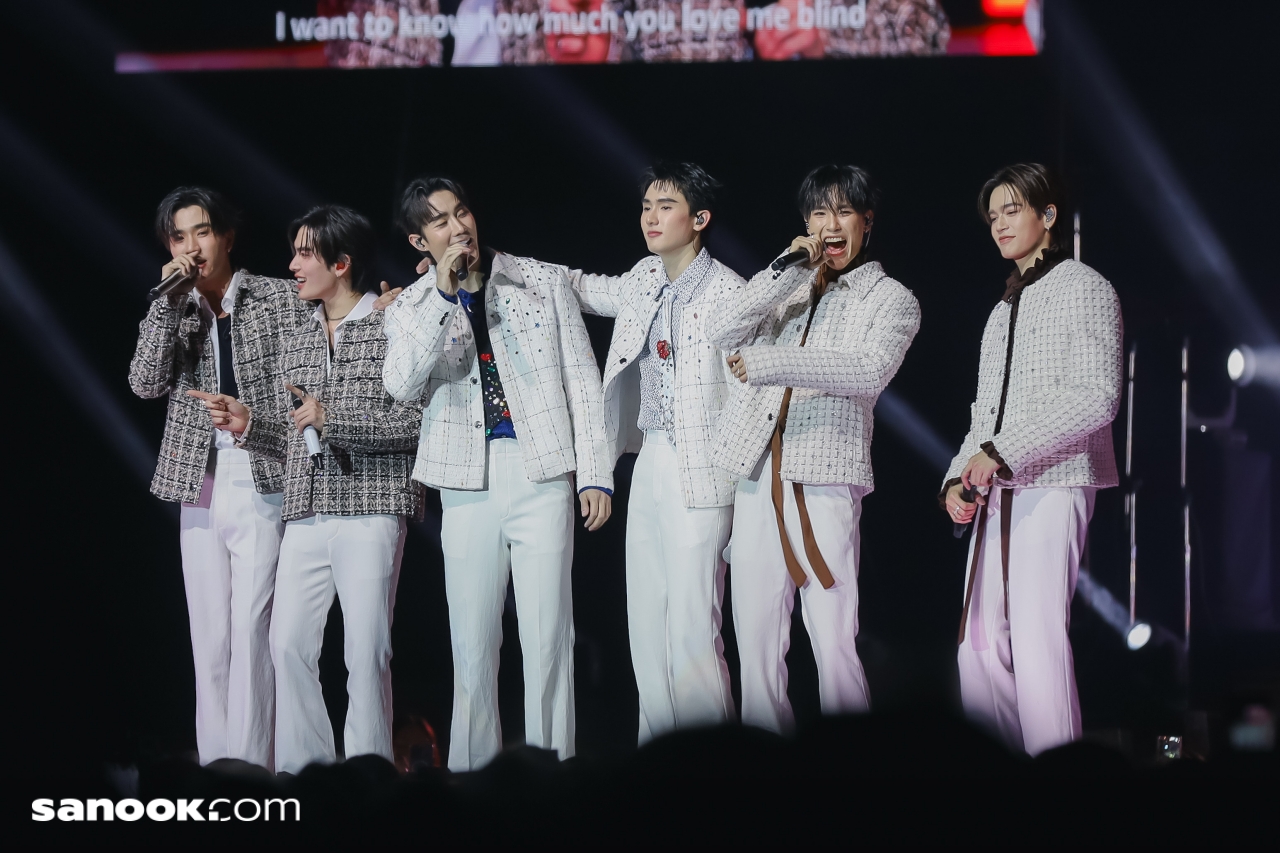 Perfect 10 Liners BYE NIOR FAN PARTY