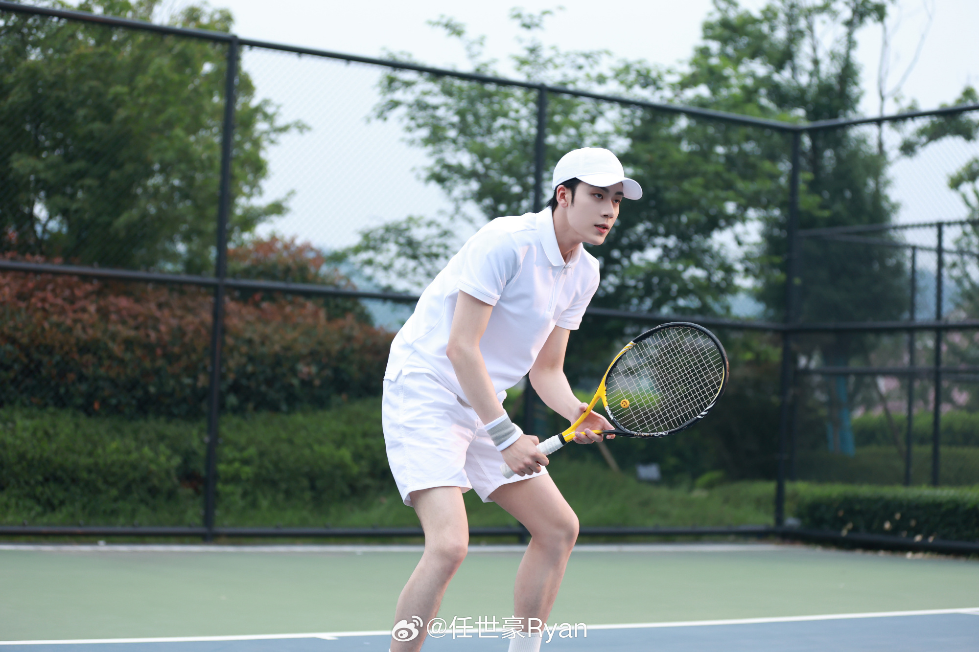 เหรินซื่อหาว  Ren Shi Hao