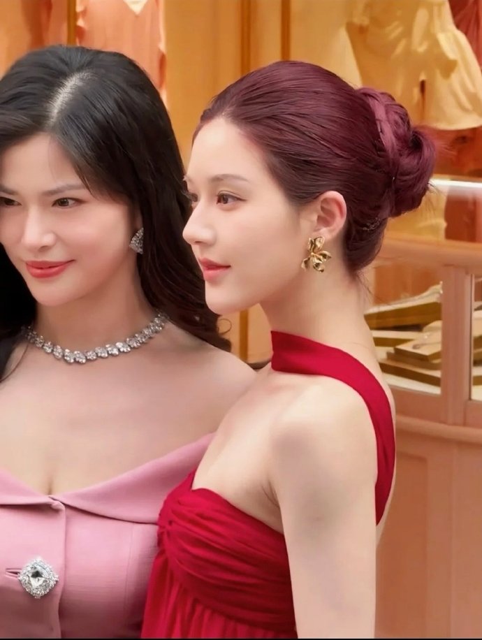 จ้าวลู่ซือ ล่าสุด 