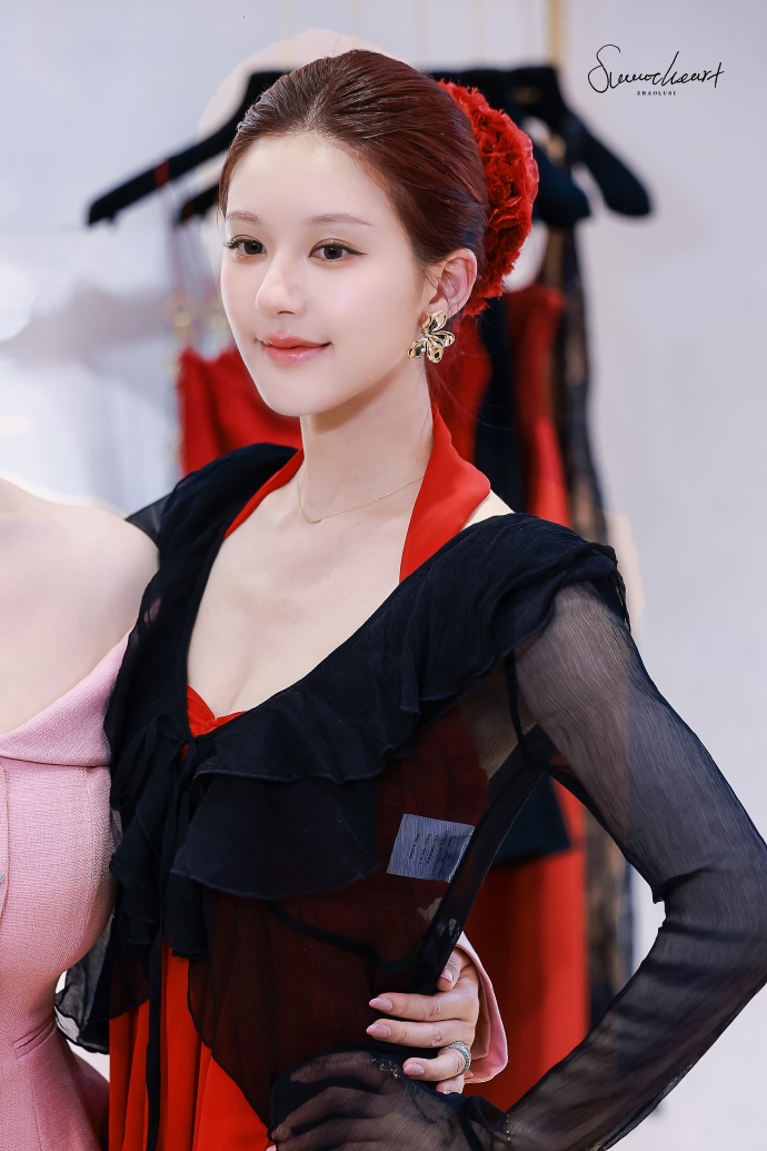 จ้าวลู่ซือ ล่าสุด 