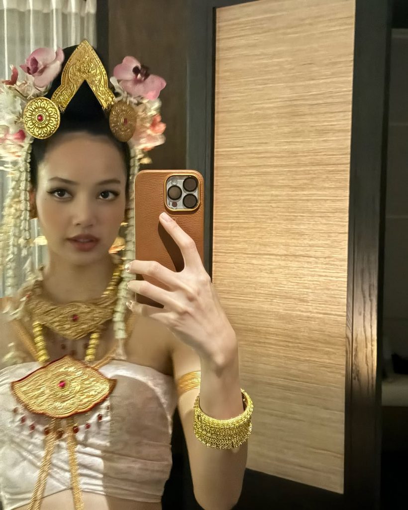 The White Lotus ลิซ่า ค่าตัว