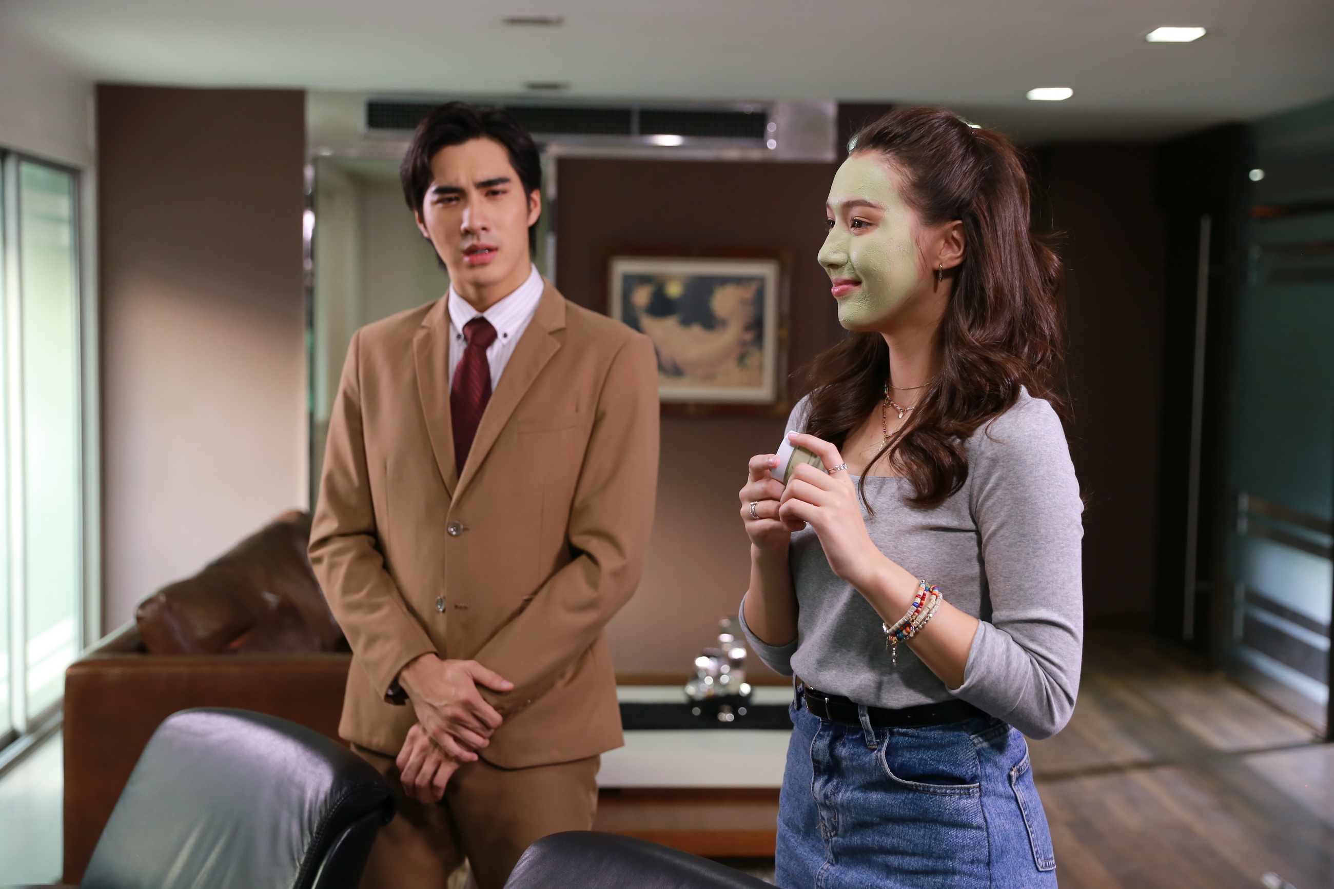 เรื่องย่อ เหนือพรหมลิขิต