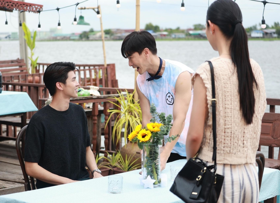 เมื่อตะวันลับฟ้า ep 10