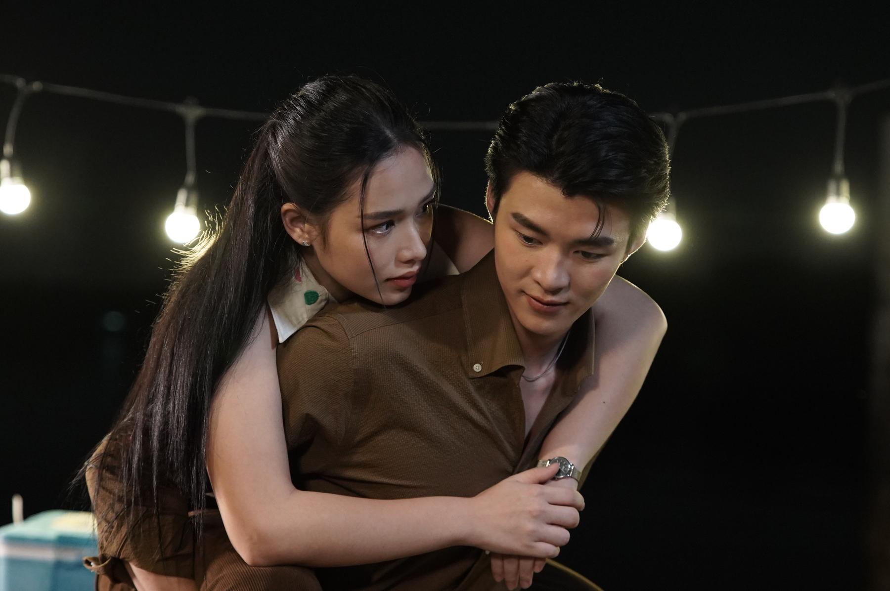 เมื่อตะวันลับฟ้าก็จะเป็นเวลาของดวงดาว ep.12