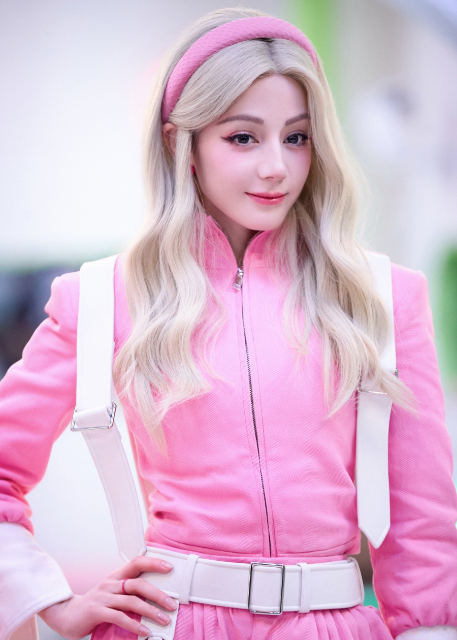 ตี๋ลี่เร่อปา ลุคบาร์บี้ The Truth 3 