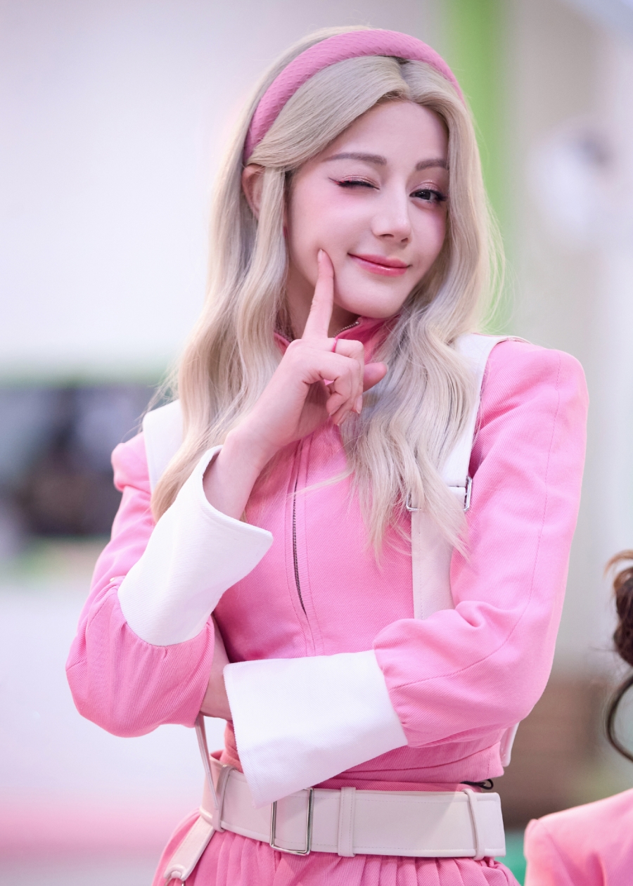 ตี๋ลี่เร่อปา ลุคบาร์บี้ The Truth 3 