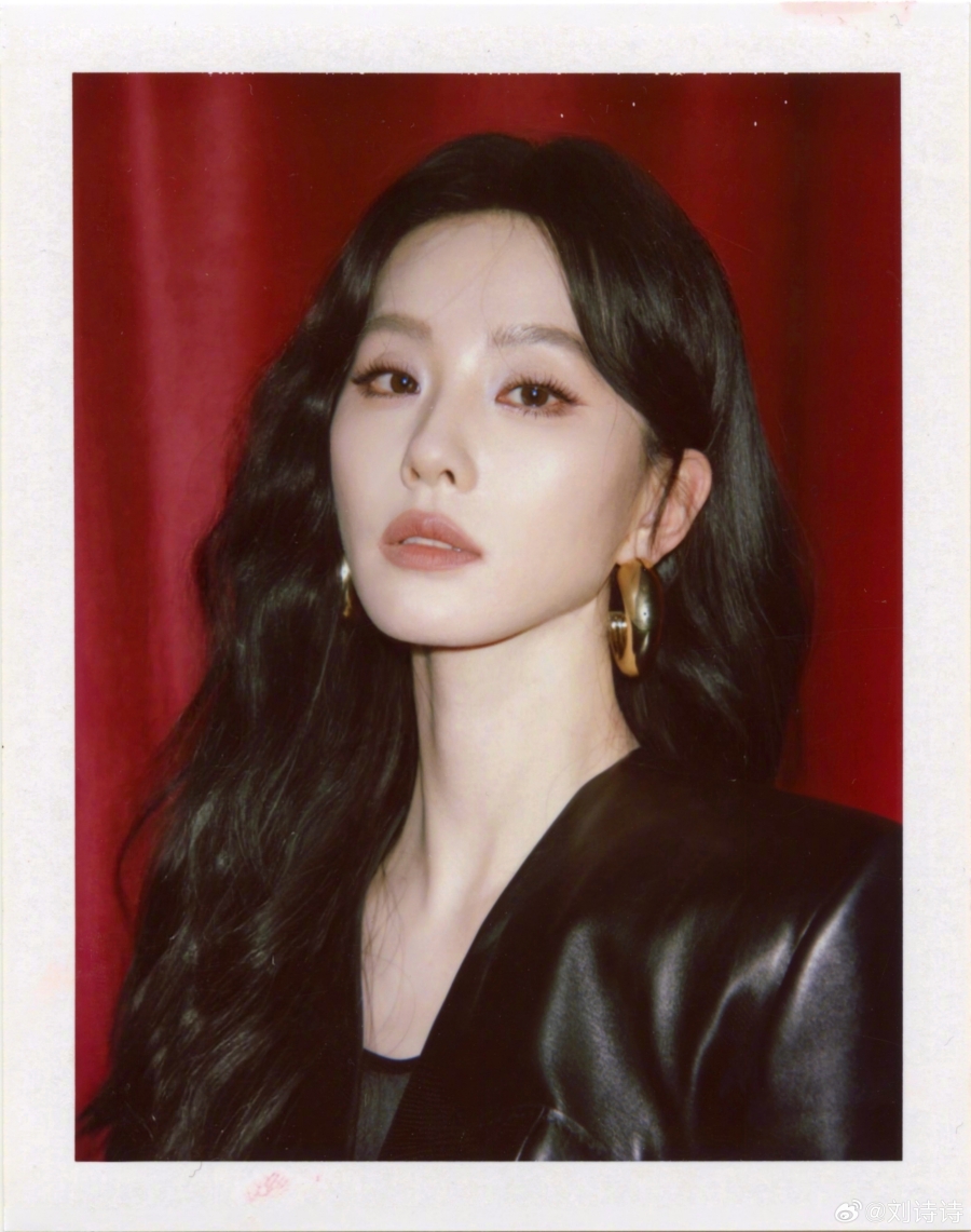 นักแสดงจีนที่ไม่ได้ใช้ชื่อจริงในวงการ