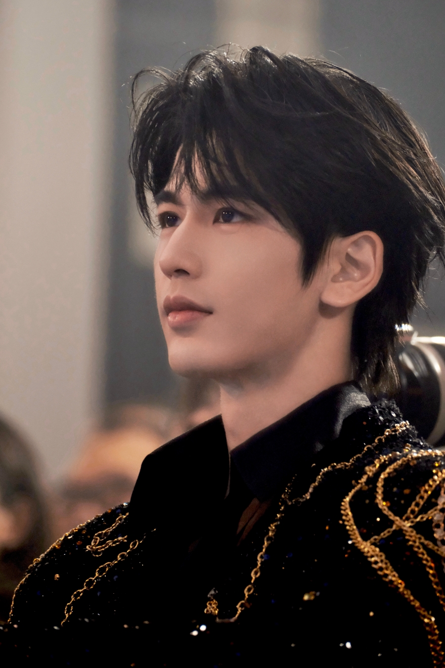 นักแสดงจีนที่ไม่ได้ใช้ชื่อจริงในวงการ