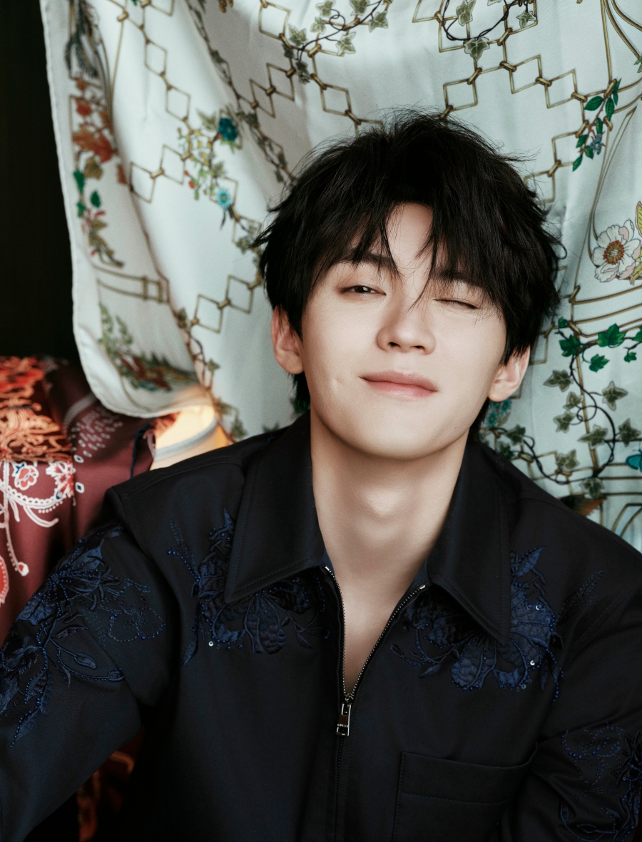 นักแสดงจีนที่ไม่ได้ใช้ชื่อจริงในวงการ