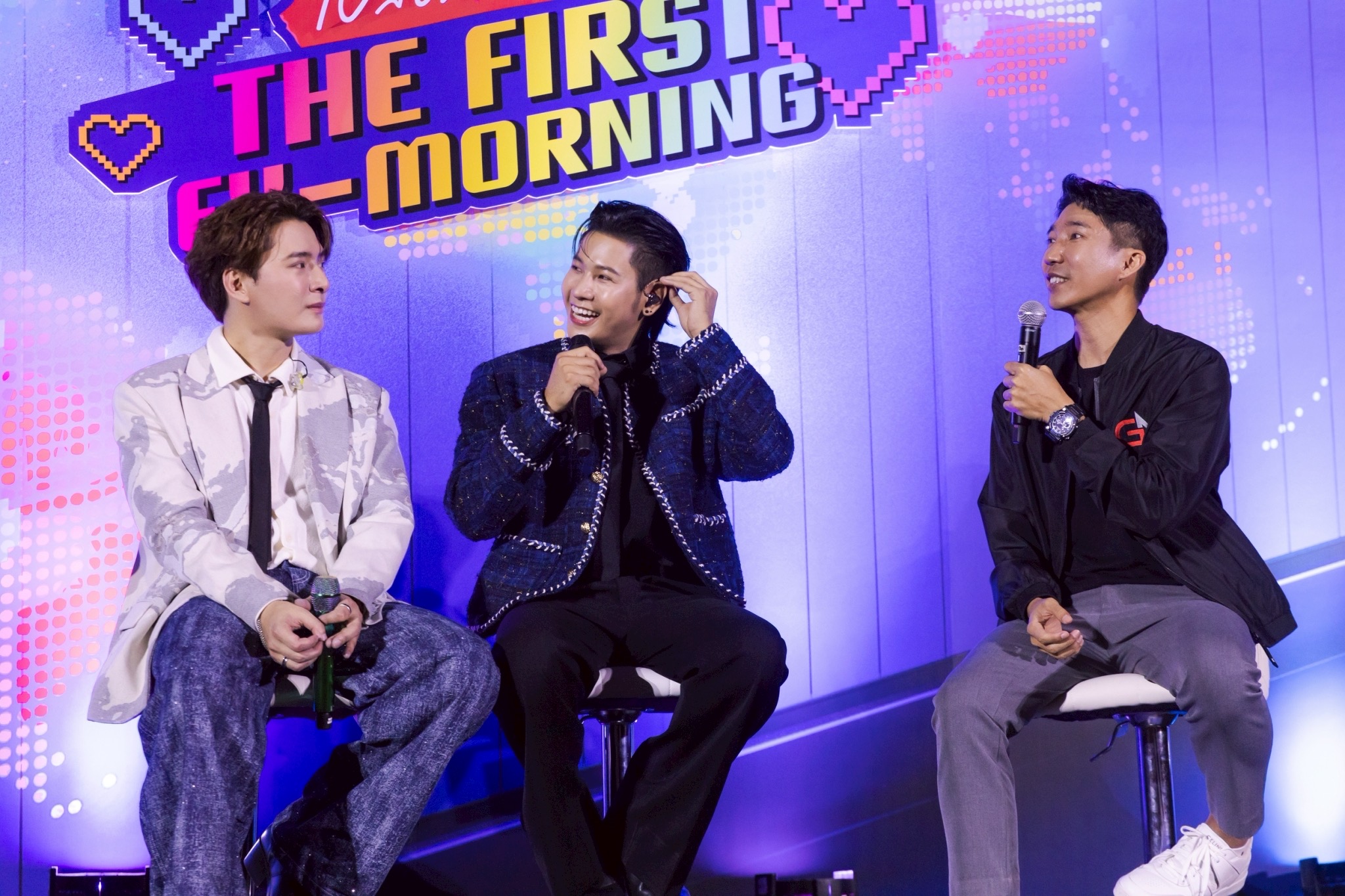 คริส สิงโต The First Ex-Morning