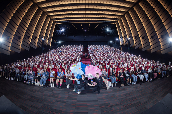 สกาย-นานิ ปิดโรงดูหนัง lilo & stitch ทำรายได้มุ่งสู่ 200 ล้านบาท