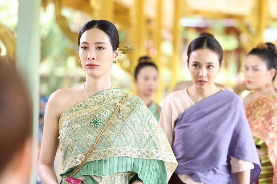 เรื่องย่อ ใจขังเจ้า