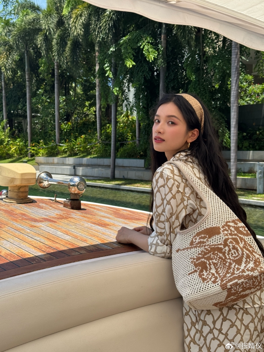 จางจิ้งอี๋ ผลงาน