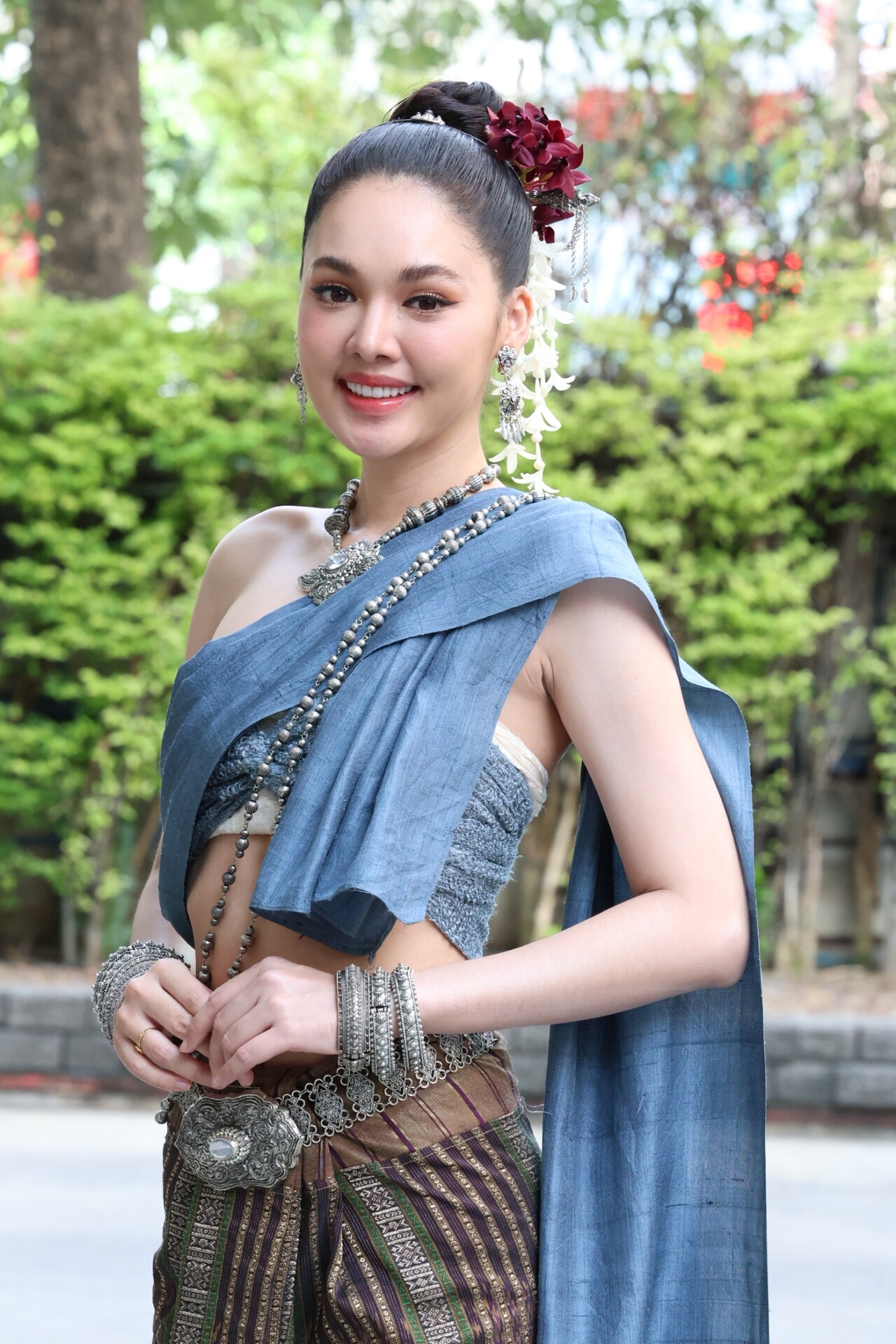 ผาแดงนางไอ่