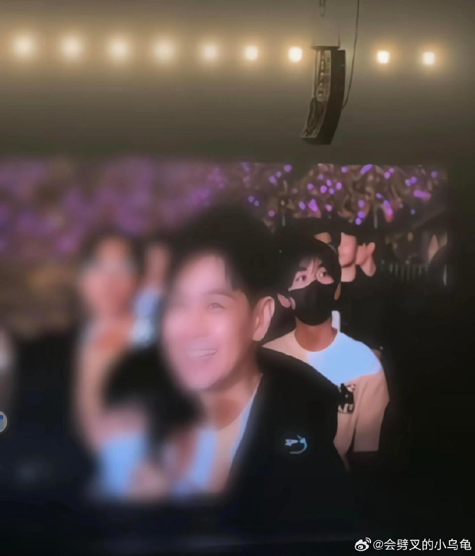 คิมิ ลูกชายของ หลินจื้ออิง ฉายแววหล่อตามพ่อ