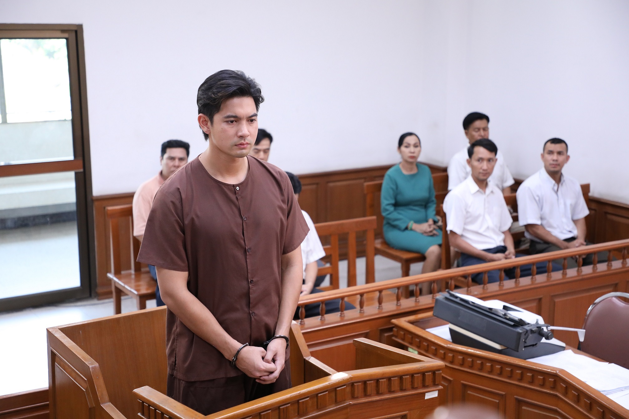  เมืองแก้ว