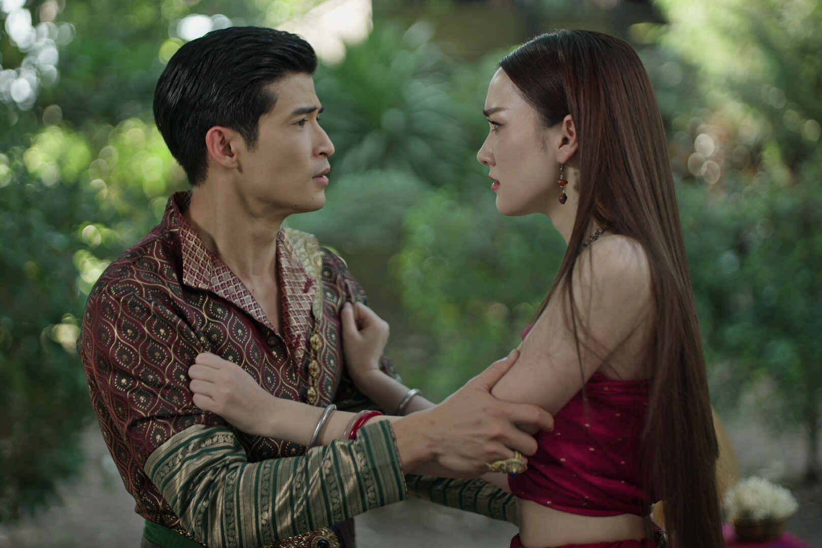 เรื่องย่อ ผาแดงนางไอ่ Echoes of the Lost City (2025) ละครโรแมนติกแฟนตาซี