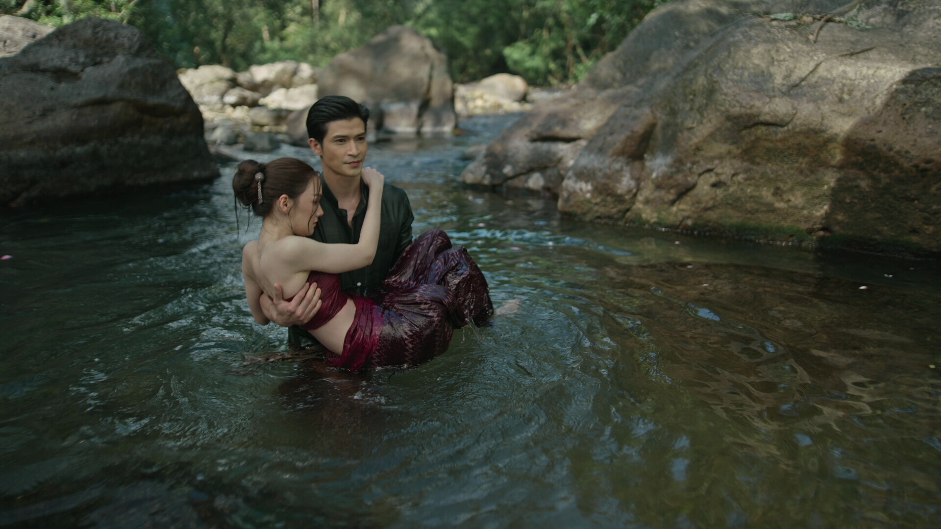 ผาแดงนางไอ่