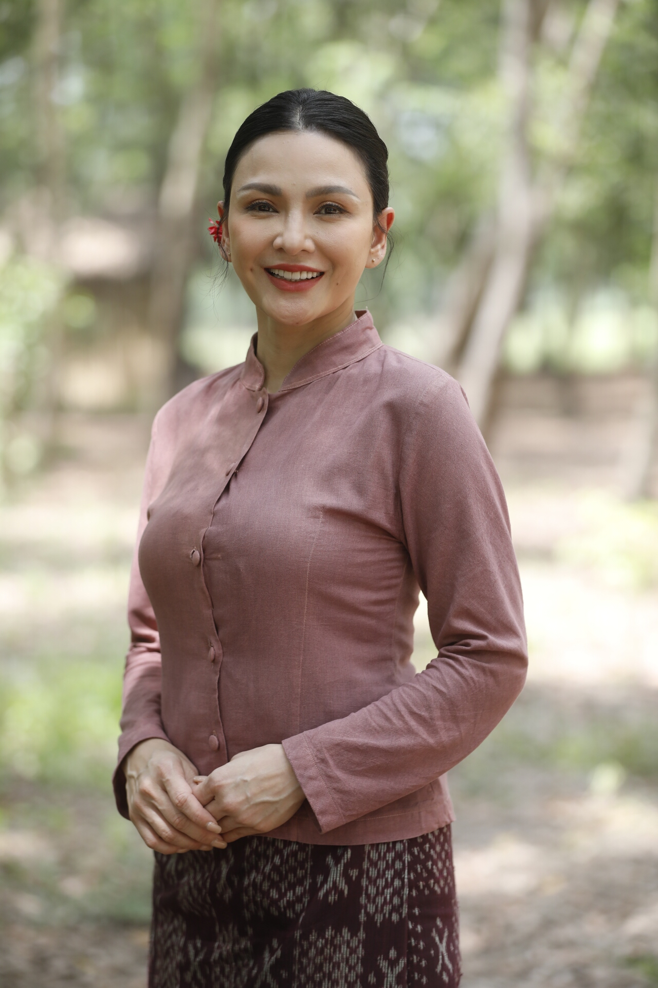 ผาแดงนางไอ่