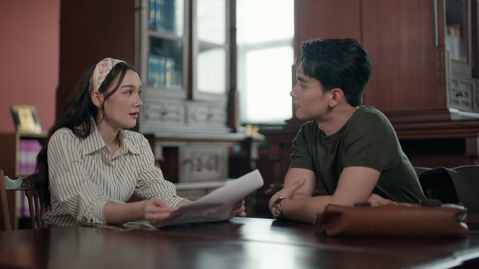 เรื่องย่อ ผาแดงนางไอ่ Echoes of the Lost City