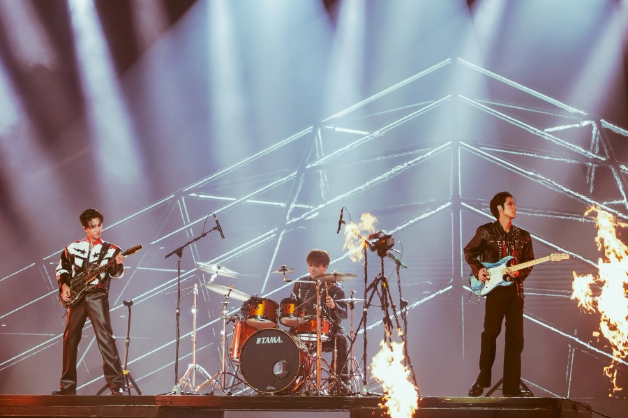 PERTH SANTA TIME STOPPER FANCON