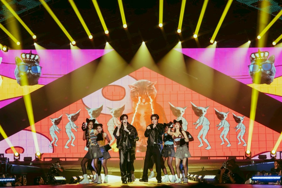 PERTH SANTA TIME STOPPER FANCON