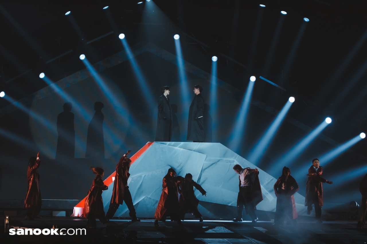 PERTH SANTA TIME STOPPER FANCON