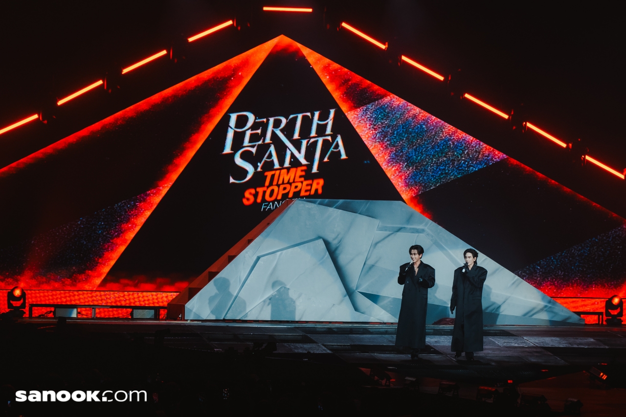 PERTH SANTA TIME STOPPER FANCON