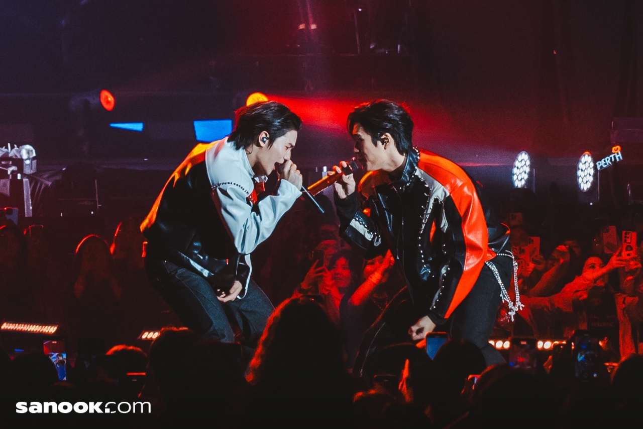 PERTH SANTA TIME STOPPER FANCON