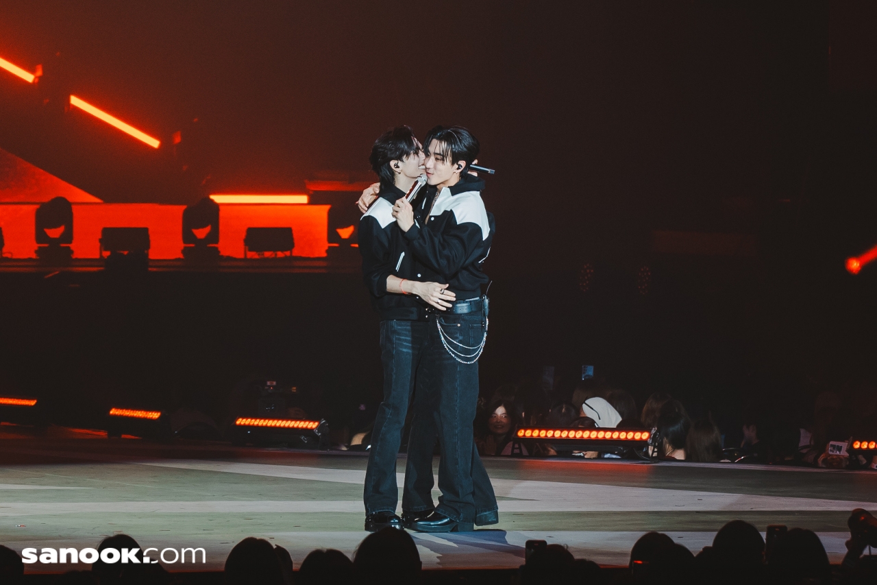 PERTH SANTA TIME STOPPER FANCON